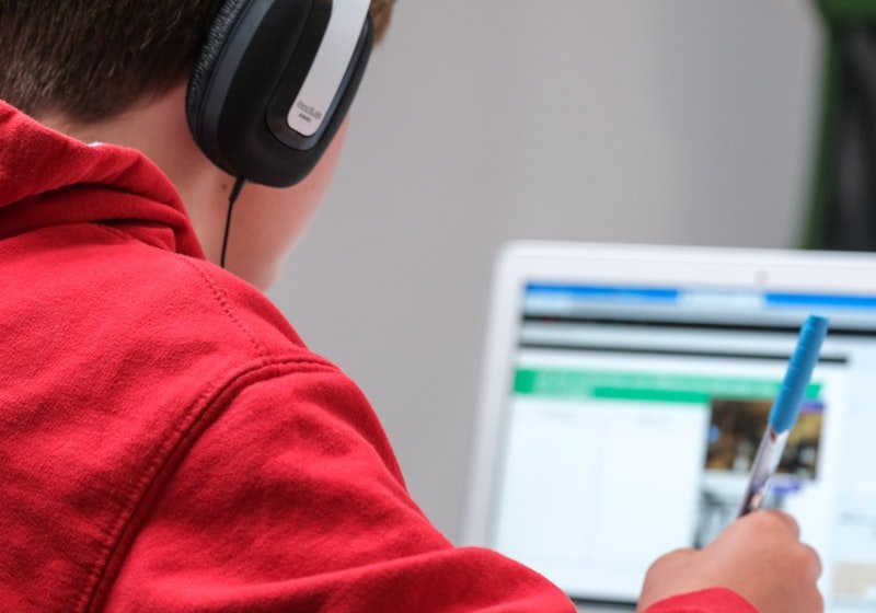 Sound, Podcasting &amp; Audio Production
